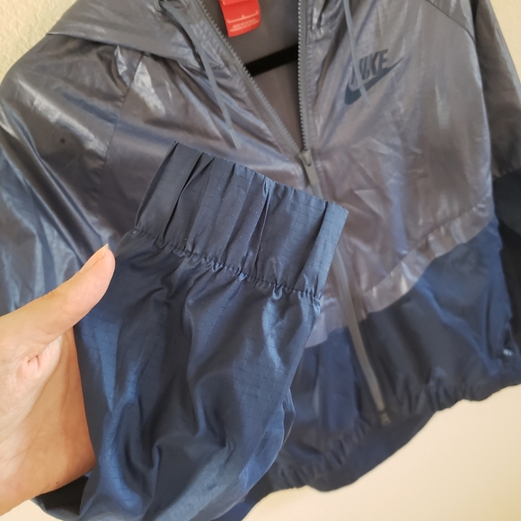 Nike Blue Windbreaker Jacket‎ Women's Large - Picture 4 of 10